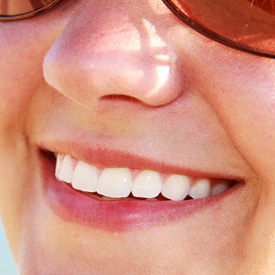DIY Teeth Whitening? The Cosmetic Dentist Says No!